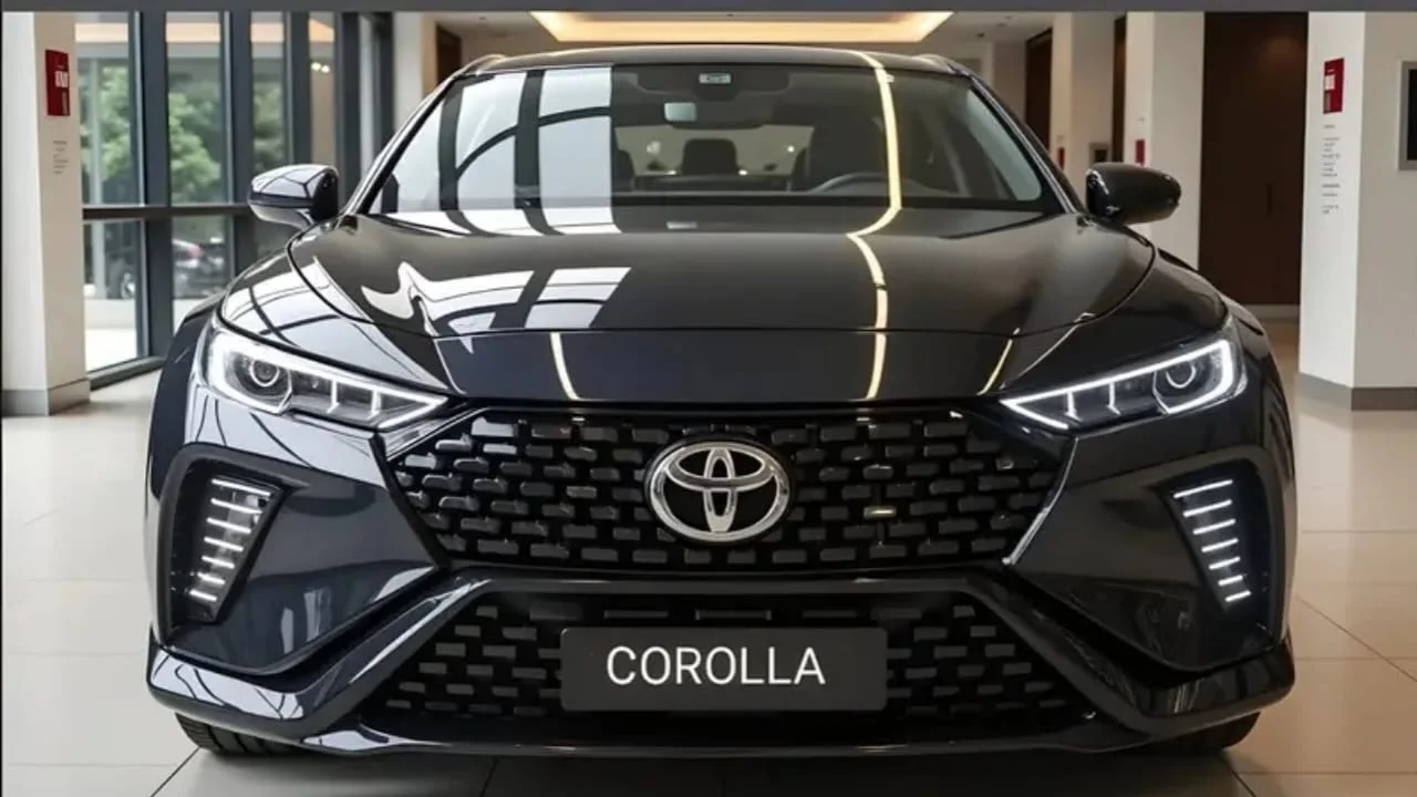 2026 Toyota Corolla Hybrid Shocks Buyers With 35 km/l Mileage, Luxury Features & Smart Hybrid Tech